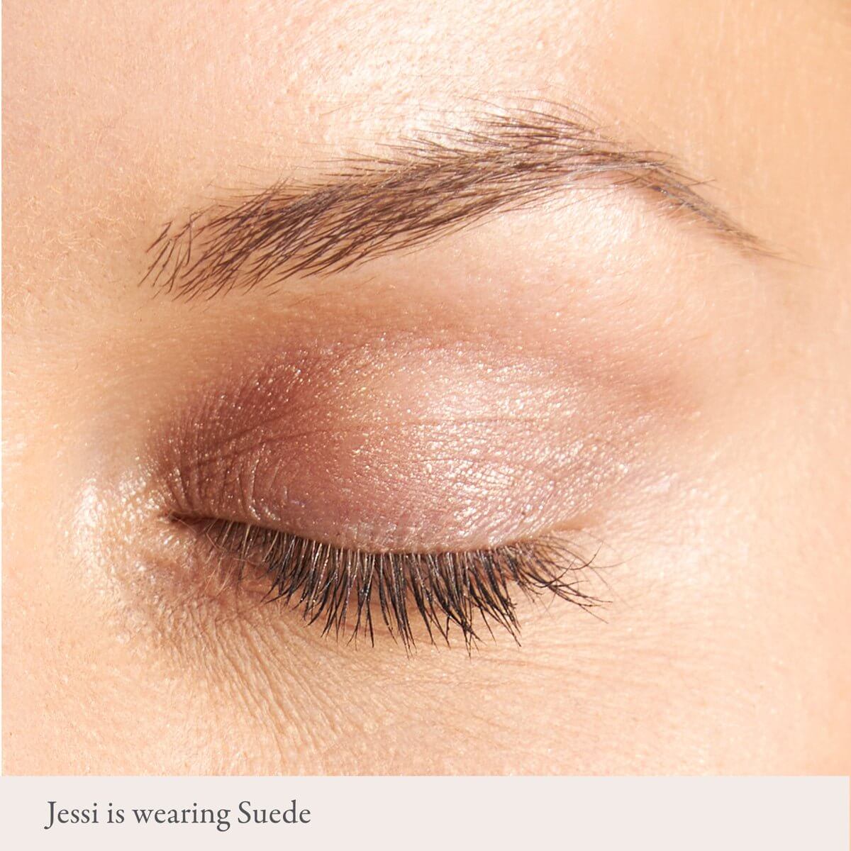 On Point Tint Creamy Eyeshadow & Primer with Peptides - PÜR