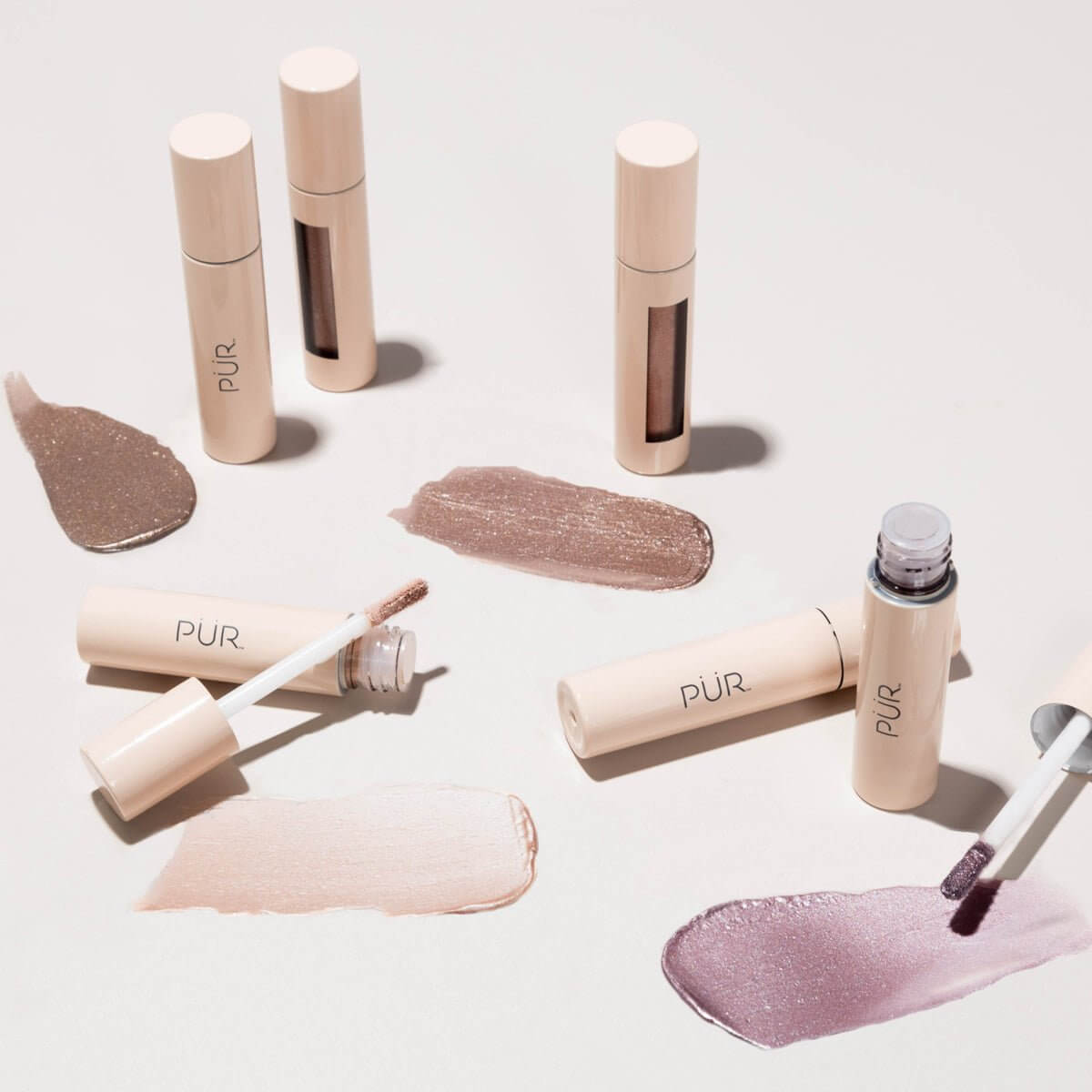 On Point Tint Creamy Eyeshadow & Primer with Peptides - PÜR