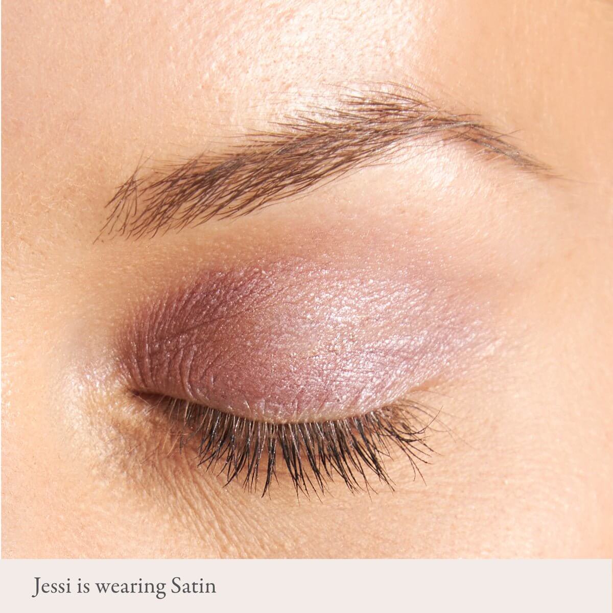 On Point Tint Creamy Eyeshadow & Primer with Peptides - PÜR